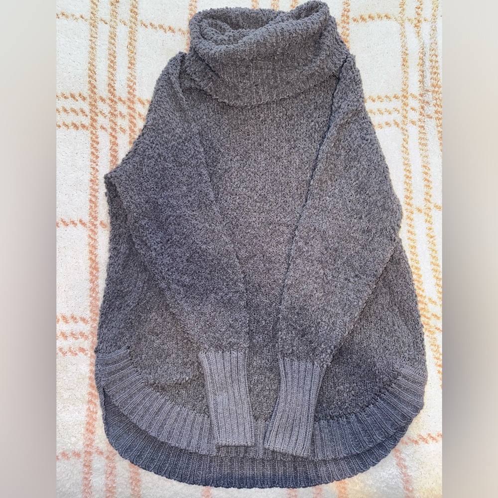Gray cowl neck tunic sweater